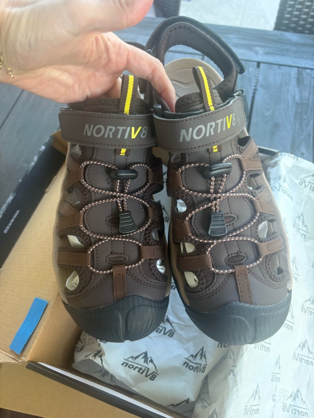 Nortiv 8 Men's Sandals, Closed Toe Athletic Sport Sandals, brown/tan Size 10 - Picture 6 of 9
